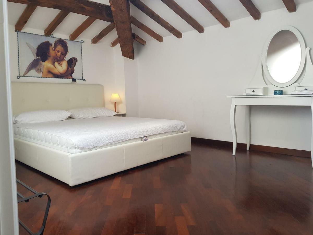 In Piazzetta Apartment Pisa Luaran gambar